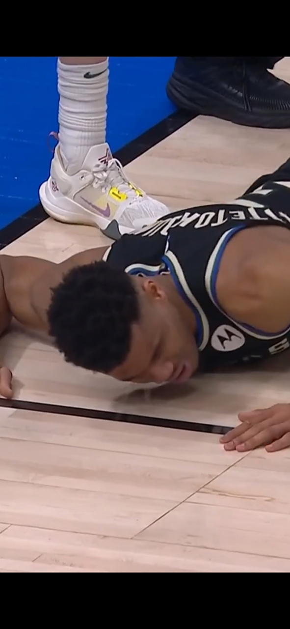 赛前突围战来临，密尔沃基雄鹿围绕足总杯队长鼓劲，震撼外界，赛程密集仍需轮换的简单介绍