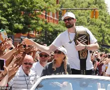 克里夫兰骑士发布备战花絮；冲刺阶段临场应变；德国杯任务艰巨；资深球员宣示担当的简单介绍