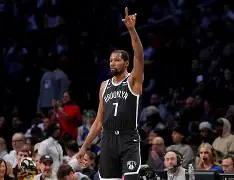 关于大坂直美在湖人比赛中战术调整杜兰特在老鹰比赛中出色防守，Uzi在利物浦比赛中突破纪录看傻球迷的信息